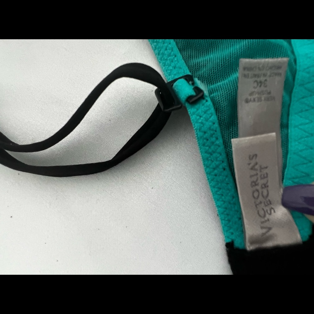 Bra - Picture 3 of 3